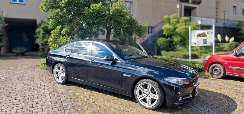 Schwarz Gebraucht 2016 BMW 525 Limousine | 14.900 € (Guter Preis) - Bild 1/4