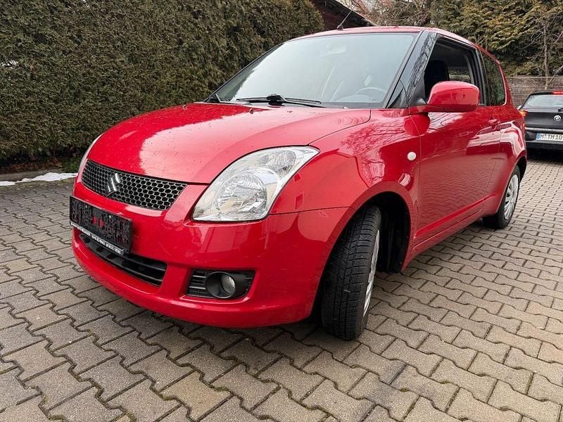 Gebraucht Suzuki Swift 92 PS (67 kW) 2009 Rot Limousine