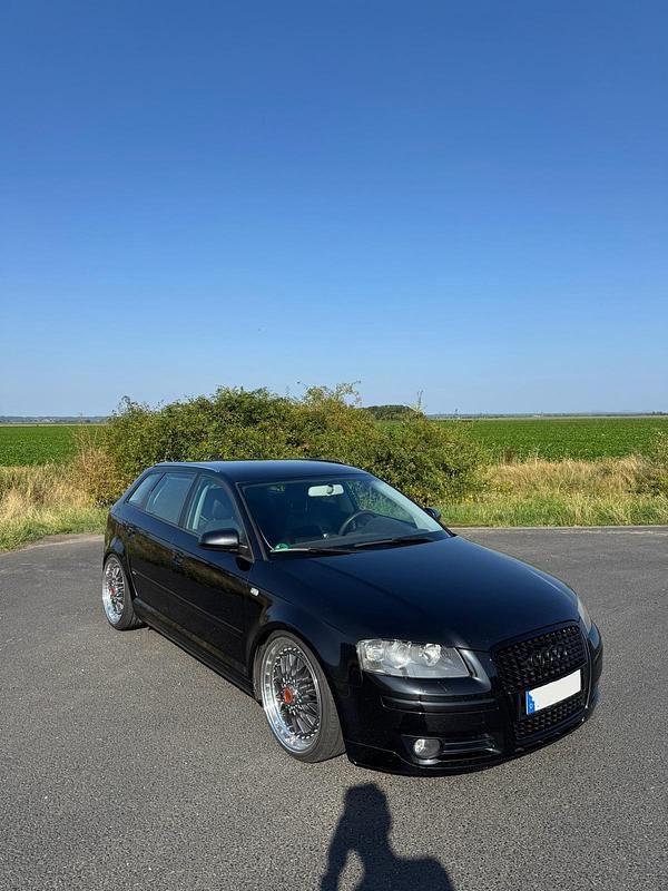 Schwarz Gebraucht 2005 Audi A3 Comfort Kleinwagen | 4.999 € (Etwas zu teuer) - Bild 1/4