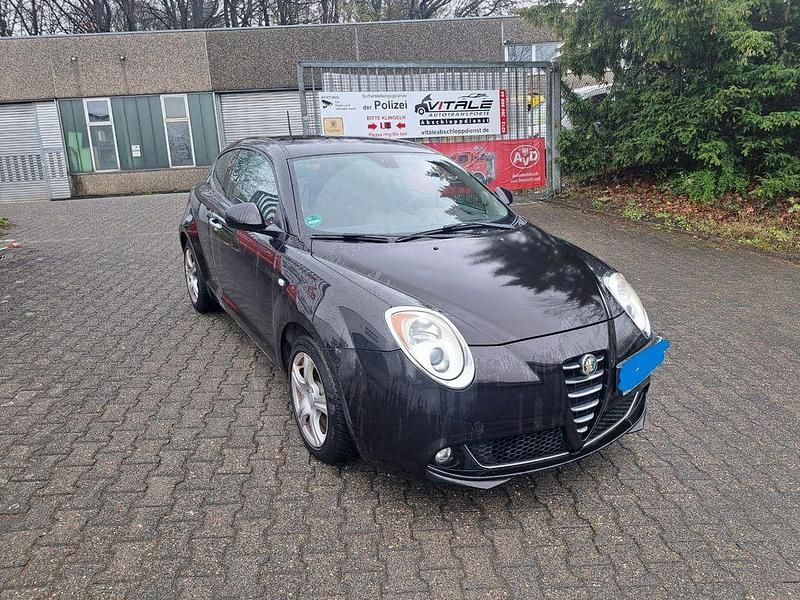 Gebraucht Alfa Romeo MiTo Turismo 95 PS (69 kW) 2009 Schwarz Kleinwagen