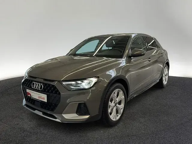 Gebraucht Audi A1 S-Line 150 PS (110 kW) 2025 Chronosgrau metallic SUV