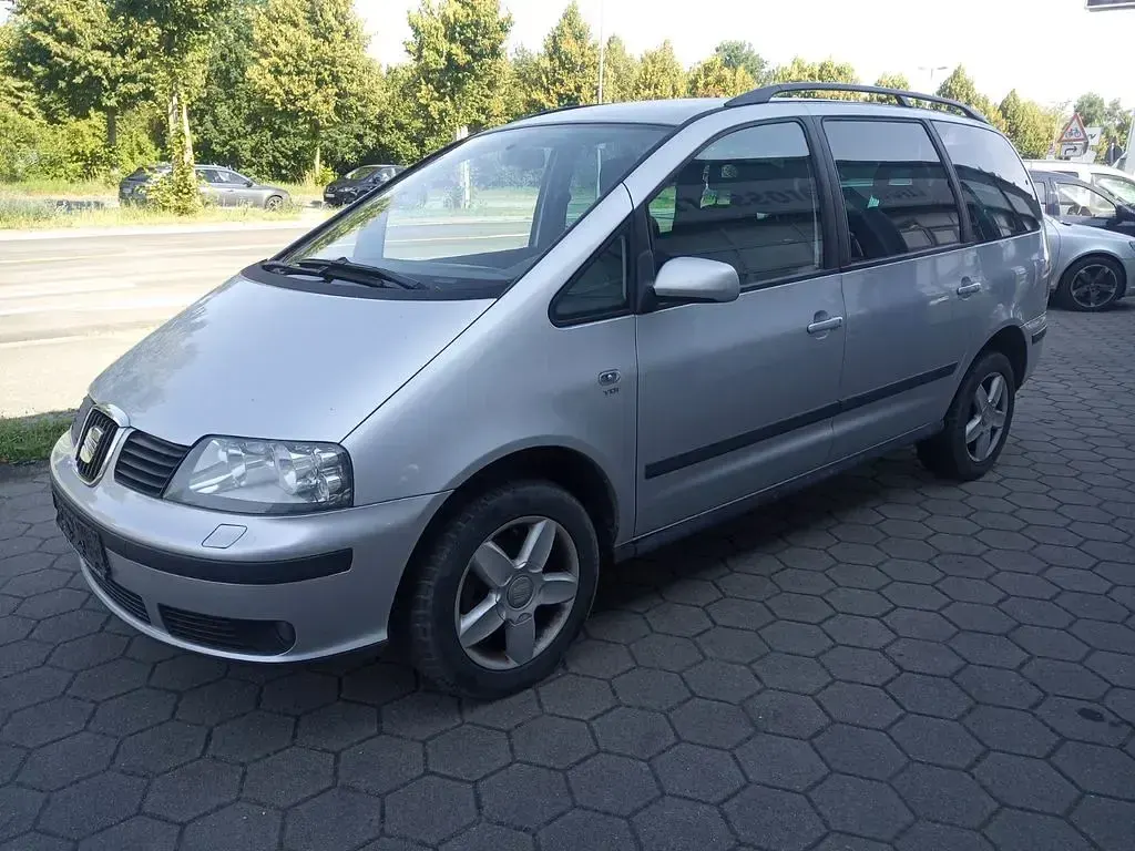 Gebraucht Seat Alhambra Vigo 140 PS (102 kW) 2007 Silber Van / Kleinbus