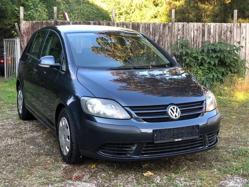 Blau Gebraucht 2005 VW Golf Plus Trendline Van / Kleinbus | 1.300 € (Superpreis) - Bild 1/4
