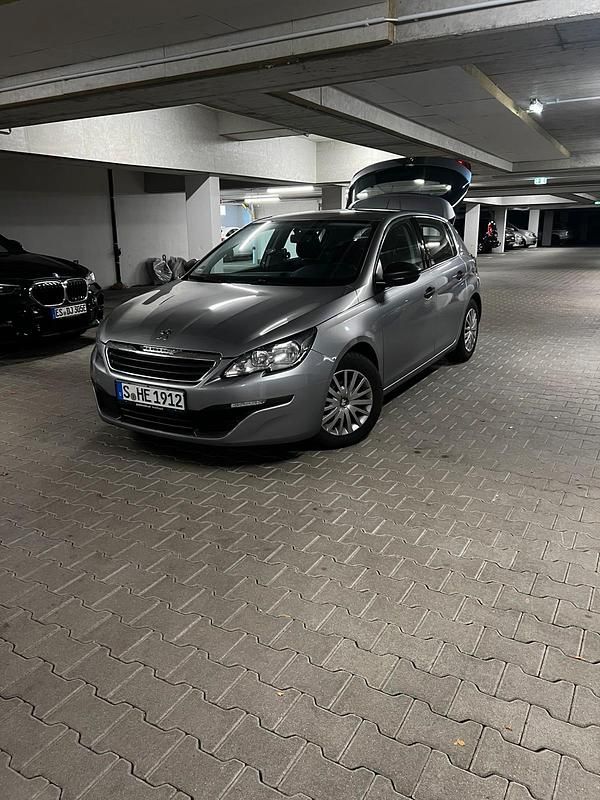 Grau Gebraucht 2014 Peugeot 308 Limousine | 6.500 € (Guter Preis) - Bild 1/4