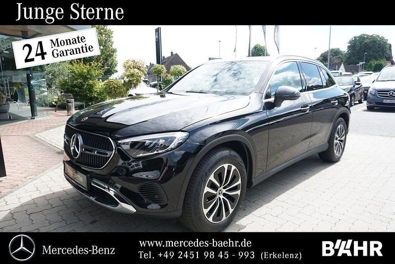 Schwarz Gebraucht 2024 Mercedes GLC220 Avantgarde SUV | 55.850 € (Fairer Preis) - Bild 1/4