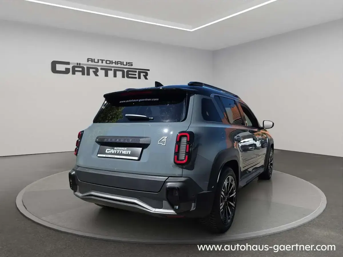 Neu Renault 4 E-Tech Iconic 110 kW (150 PS) 2026 Schiefergrau SUV