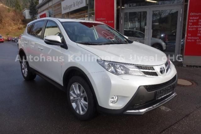 Gebraucht Toyota RAV4 Executive 190 PS (139 kW) 2013 Weiß metallic SUV