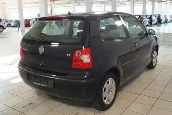 Gebraucht VW Polo 64 PS (47 kW) 2006 Schwarz Kleinwagen