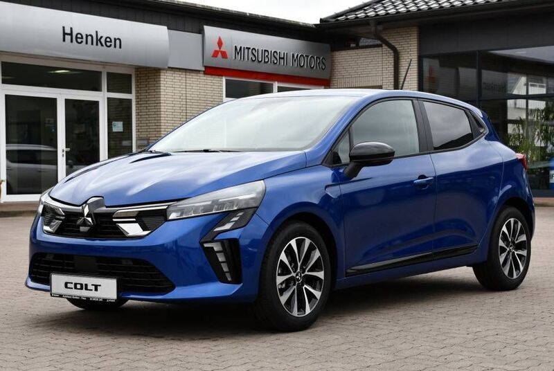 Royalblau metallic Neu 2025 Mitsubishi Colt Plus Limousine | 20.990 € (Fairer Preis) - Bild 1/4