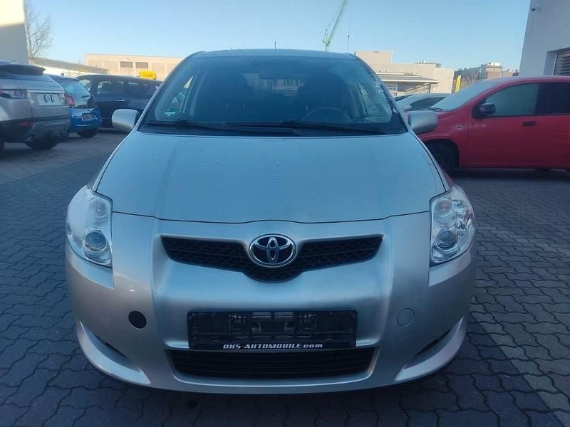 Silber Gebraucht 2007 Toyota Auris Sol Kleinwagen | 2.200 € (Superpreis) - Bild 1/4