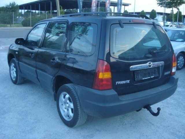 Gebraucht Mazda Tribute Comfort 124 PS (91 kW) 2001 Schwarz metallic SUV