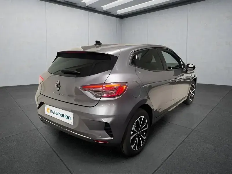 Neu Renault Clio 90 PS (66 kW) 2025 Schwarz Kleinwagen