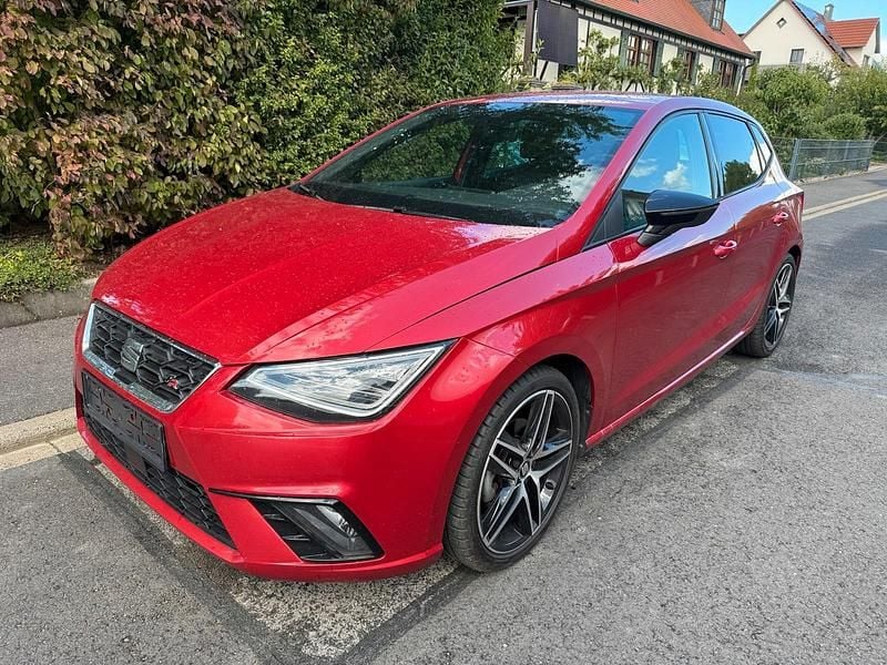 Rot Gebraucht 2022 Seat Ibiza FR Kleinwagen | 12.990 € (Superpreis) - Bild 1/4