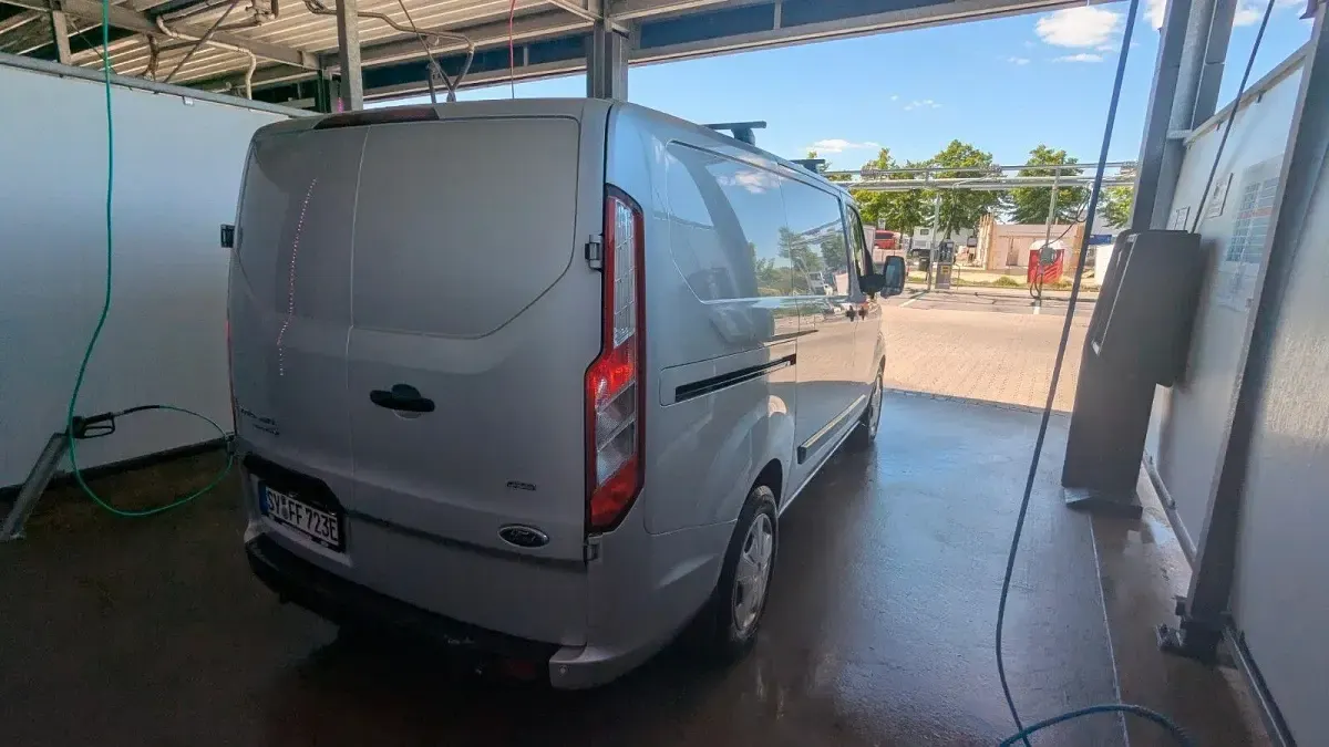 Używany Ford Transit Custom 84 KM (61 kW) 2021 Szary Minivan
