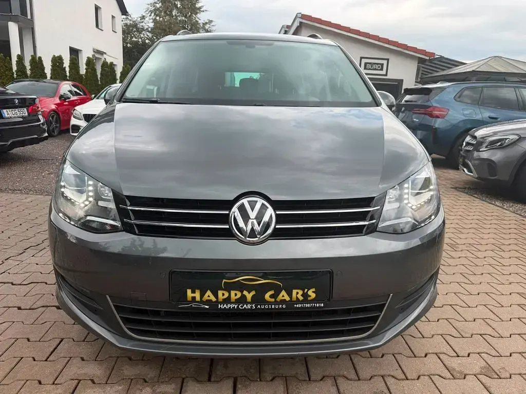 Gebraucht VW Sharan Comfortline 150 PS (110 kW) 2016 Grau Van / Kleinbus