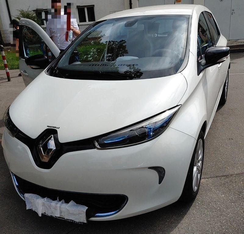 Weiß Gebraucht 2013 Renault Zoe Zen Kleinwagen | 5.500 € (Fairer Preis) - Bild 1/4