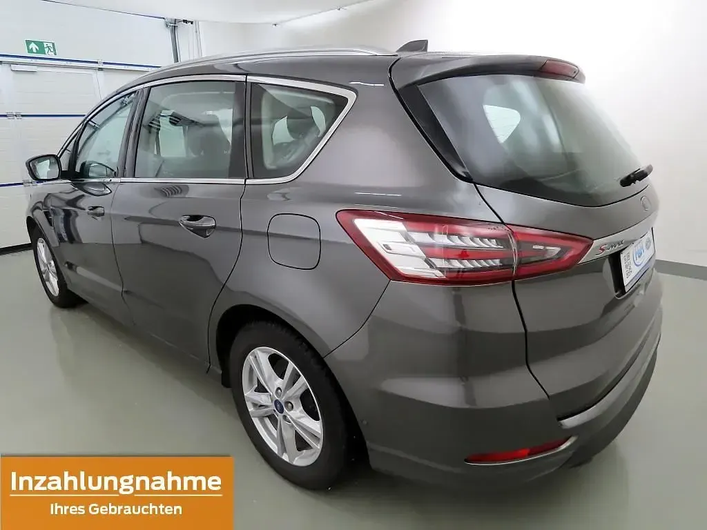 Gebraucht Ford S-MAX Titanium 190 PS (139 kW) 2022 Magneticgrau Van / Kleinbus