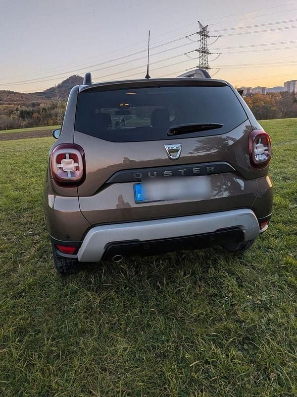 Braun Gebraucht 2019 Dacia Duster Prestige SUV | 11.000 € (Superpreis) - Bild 1/4