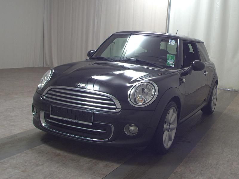 Gebraucht Mini Cooper 122 PS (89 kW) 2013 Midnight black metallic Kleinwagen