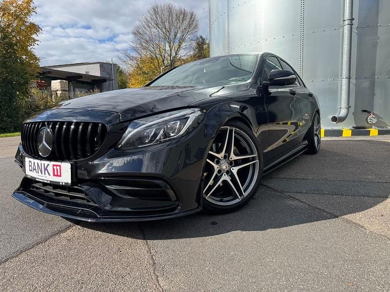Schwarz Gebraucht 2015 Mercedes C200 Limousine | 18.999 € (Teuer) - Bild 1/4