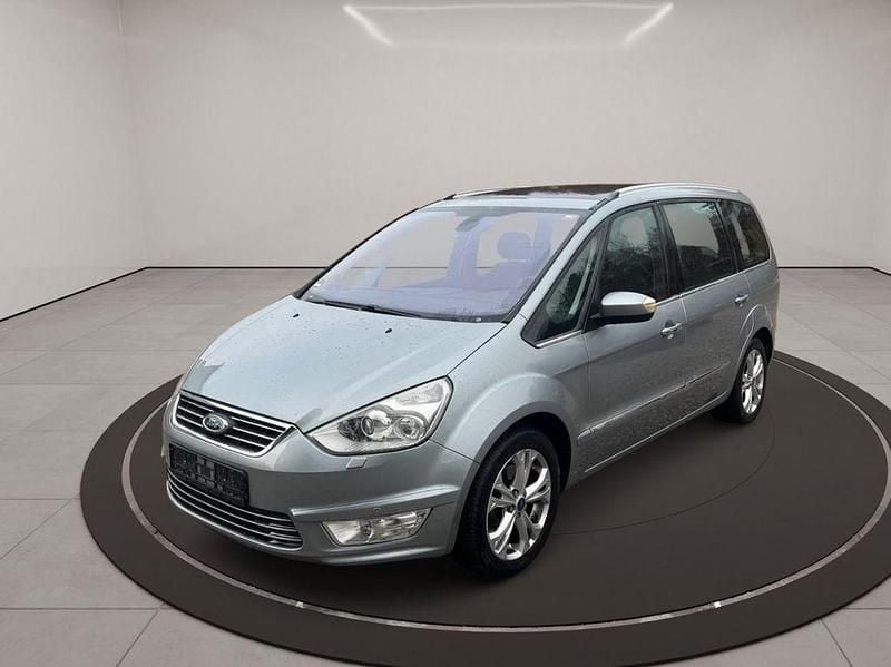Silber Gebraucht 2011 Ford Galaxy Titanium Van / Kleinbus | 5.250 € (Superpreis) - Bild 1/4