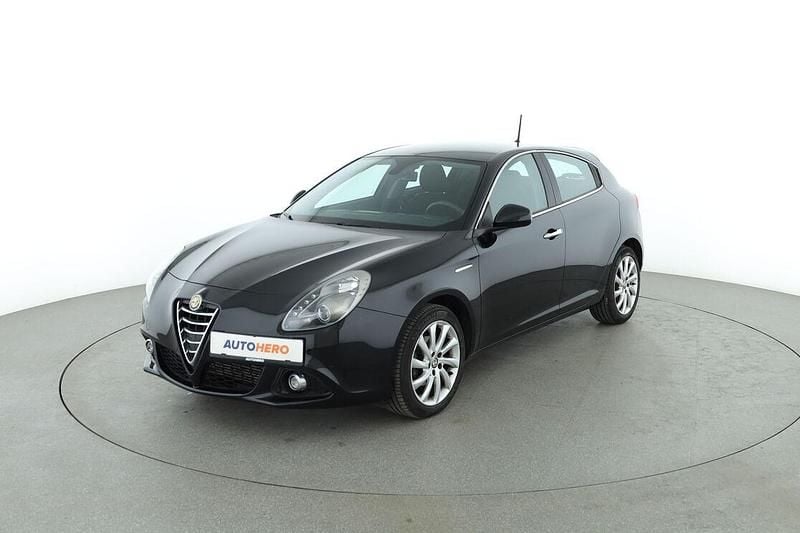 Schwarz Gebraucht 2015 Alfa Romeo Giulietta Turismo Kleinwagen | 9.470 € - Bild 1/3