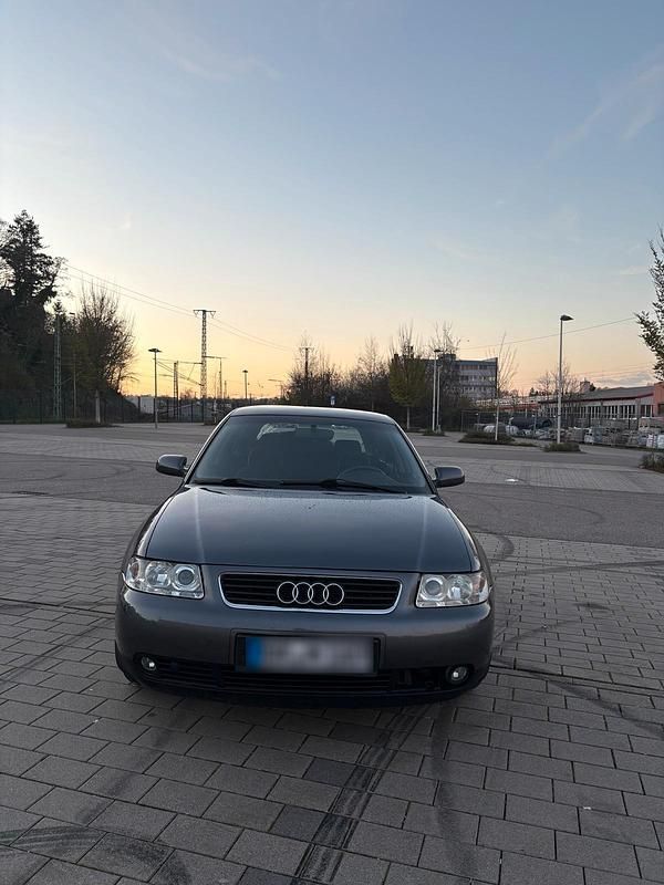 Gebraucht Audi A3 131 PS (96 kW) 2000 Grau Kleinwagen