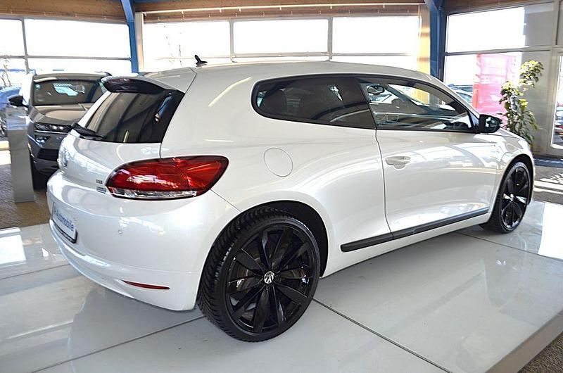 Gebraucht VW Scirocco Match 160 PS (117 kW) 2013 Weiß Coupé