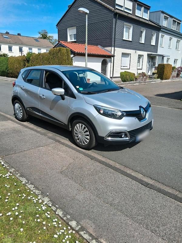 Usata Renault Captur 90 CV (66 kW) 2015 Argento SUV