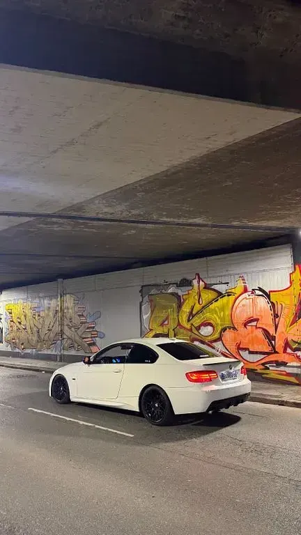 Gebraucht BMW 320 M Sport 184 PS (135 kW) 2010 Weiß Coupé