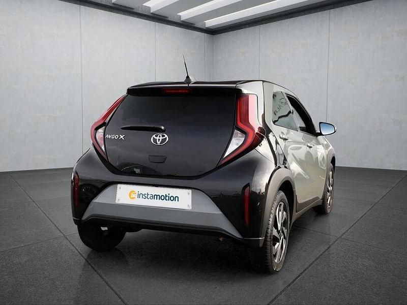 Gebraucht Toyota Aygo 72 PS (52 kW) 2024 Grün