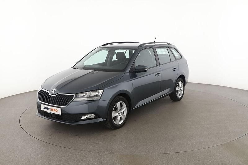 Grau Gebraucht 2019 Skoda Fabia Style Kombi | 10.970 € (Guter Preis) - Bild 1/3
