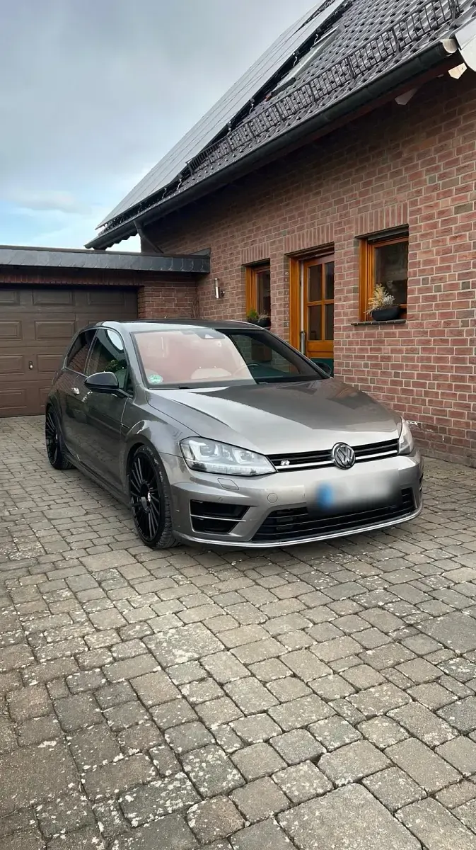 Second-hand VW Golf VII 300 CP (220 kW) 2016 Gri Berlinǎ