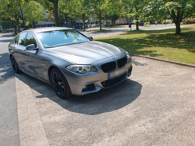 Grau Gebraucht 2011 BMW 525 Limousine | 12.500 € (Guter Preis) - Bild 1/4