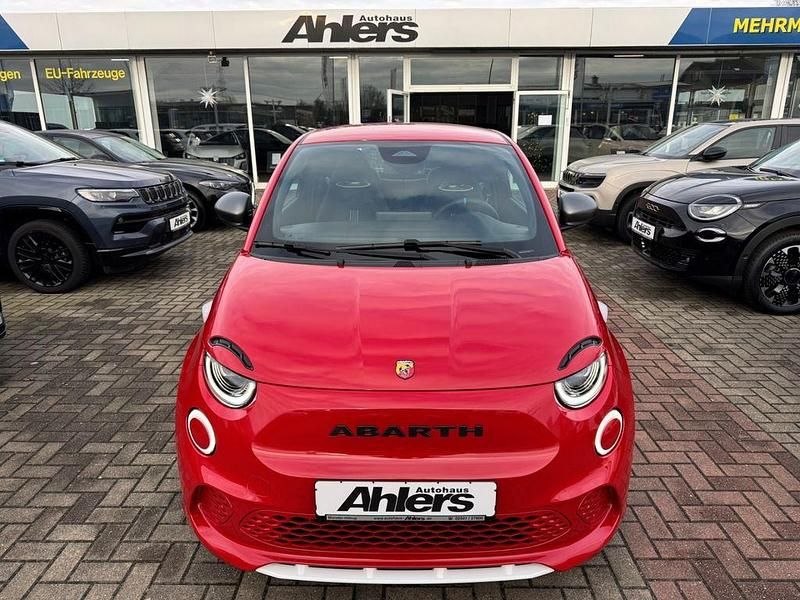 Gebraucht Abarth 500e 114 kW (155 PS) 2023 Rot Kleinwagen