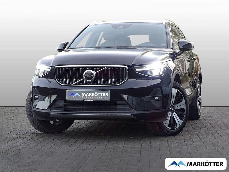 Schwarz Gebraucht 2022 Volvo XC40 Core SUV | 24.950 € (Superpreis) - Bild 1/4