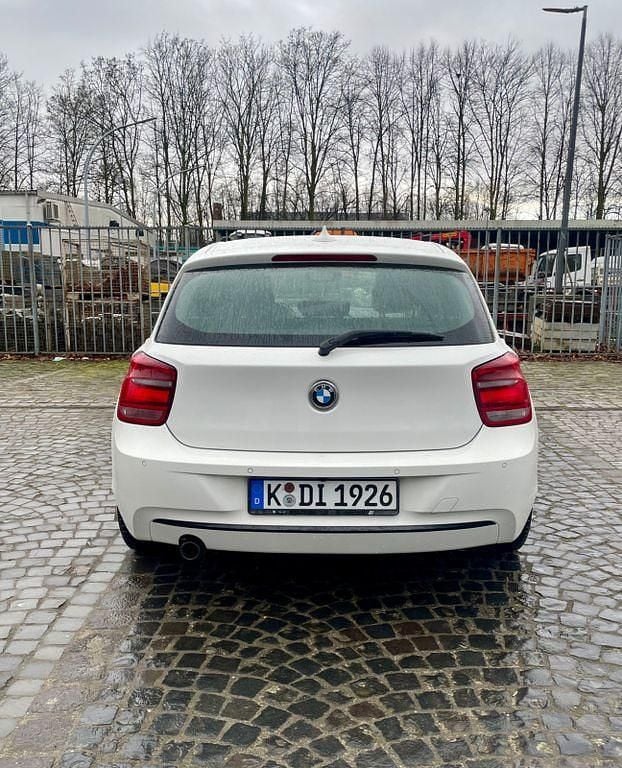 Gebraucht BMW 116 Efficient Dynamics 116 PS (85 kW) 2014 Weiß Kleinwagen