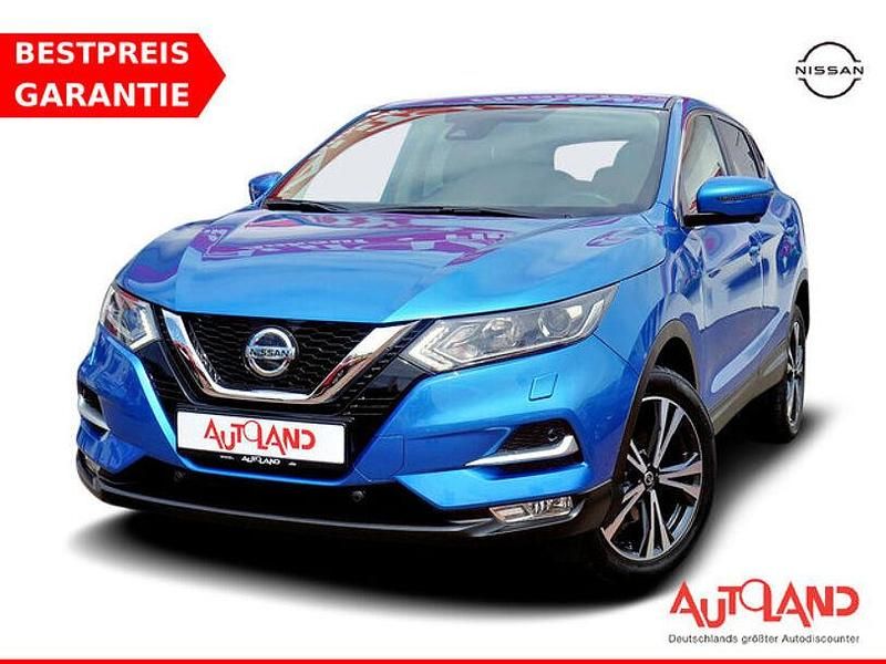 Blau Gebraucht 2018 Nissan Qashqai N-Connecta SUV | 15.990 € (Fairer Preis) - Bild 1/4
