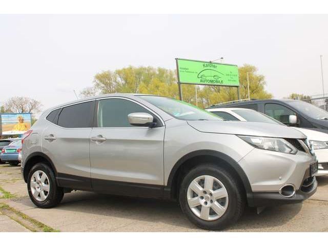 Silver (m) Gebraucht 2016 Nissan Qashqai Acenta SUV | 7.890 € (Fairer Preis) - Bild 1/4