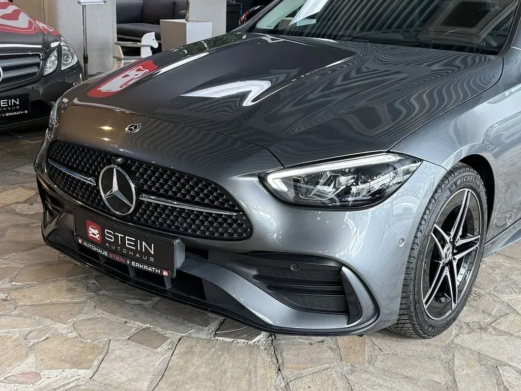 Gebraucht Mercedes C220 AMG 200 PS (147 kW) 2022 Grau Limousine