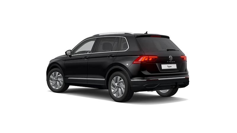Gebraucht VW Tiguan Move 150 PS (110 kW) 2023 Schwarz SUV