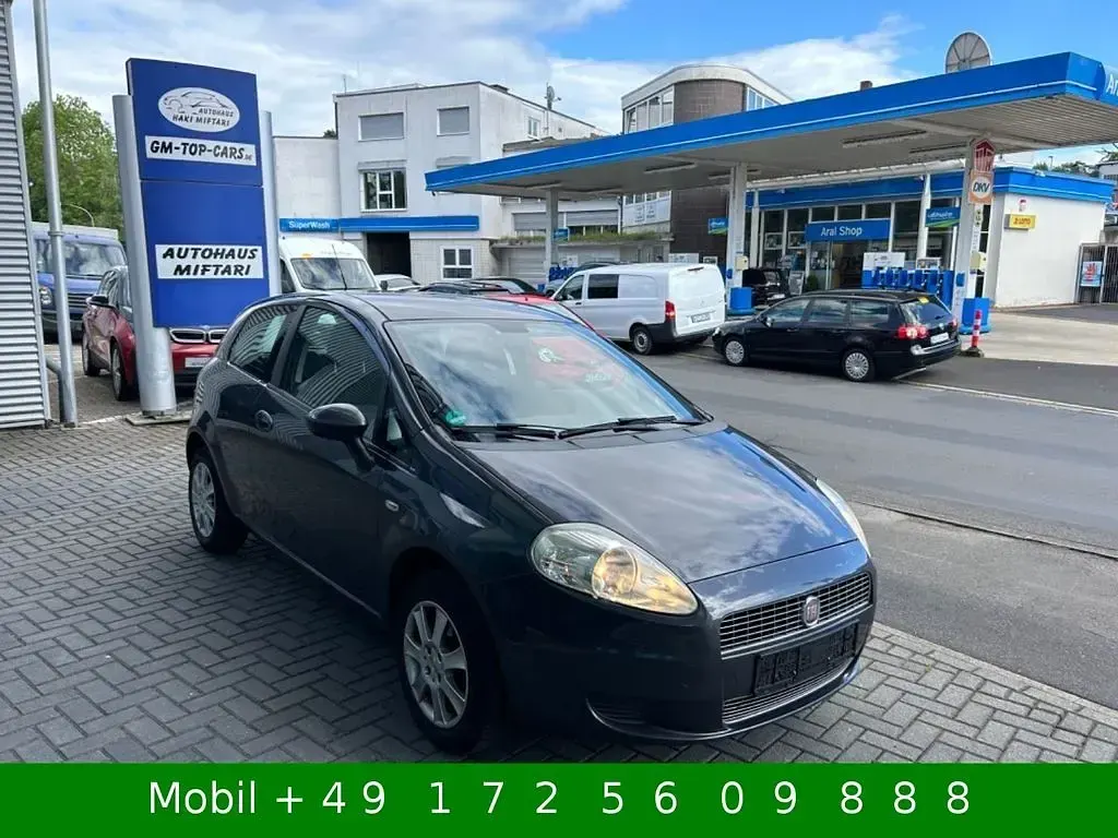Gebraucht Fiat Grande Punto Dynamic 77 PS (56 kW) 2009 Grau Kleinwagen