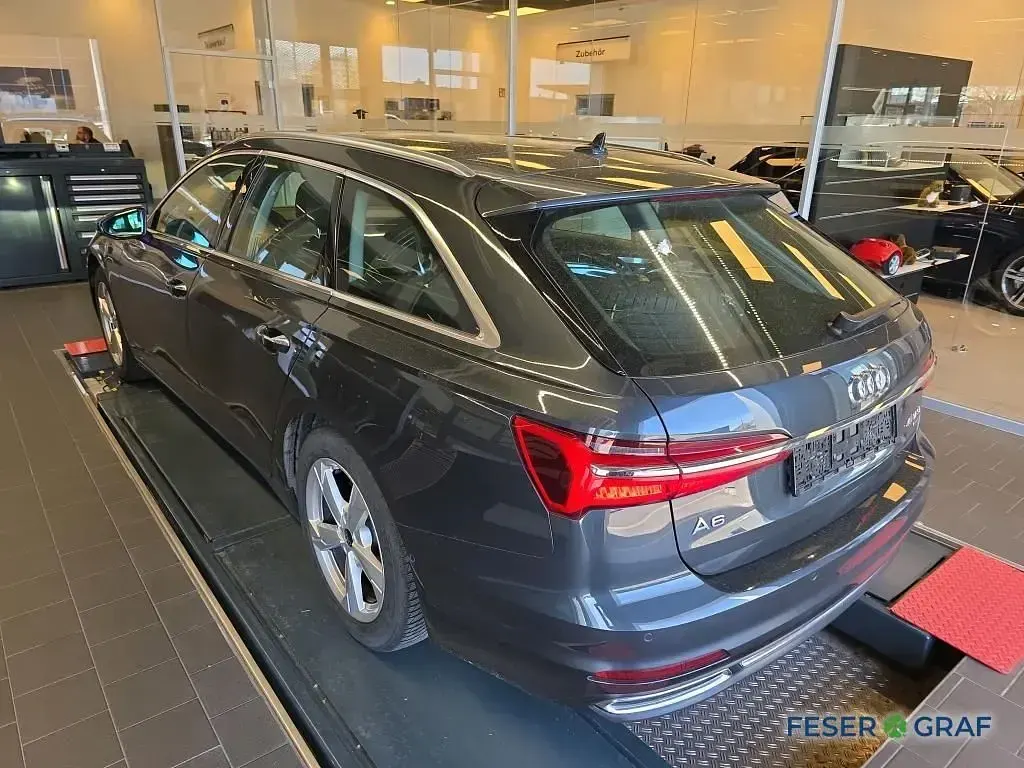 Gebraucht Audi A6 Business 265 PS (194 kW) 2023 Manhattangrau metallic Kombi