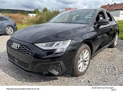 Brillantschwarz Gebraucht 2023 Audi A3 Basis Limousine | 22.840 € (Superpreis) - Bild 1/4
