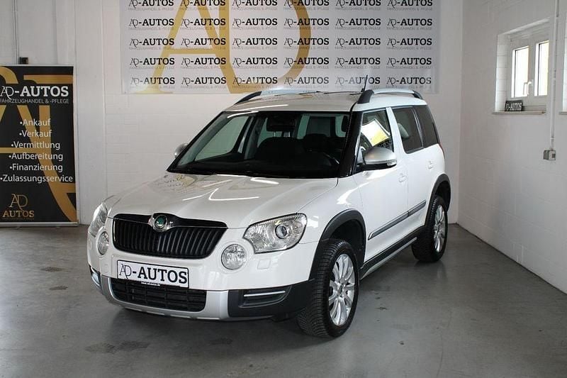 Candyweiss Gebraucht 2012 Skoda Yeti Elegance SUV | 6.790 € (Guter Preis) - Bild 1/4