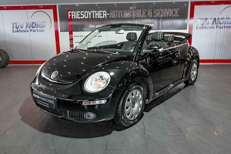 Gebraucht VW New Beetle Cabriolet 75 PS (55 kW) 2010 Schwarz Cabrio
