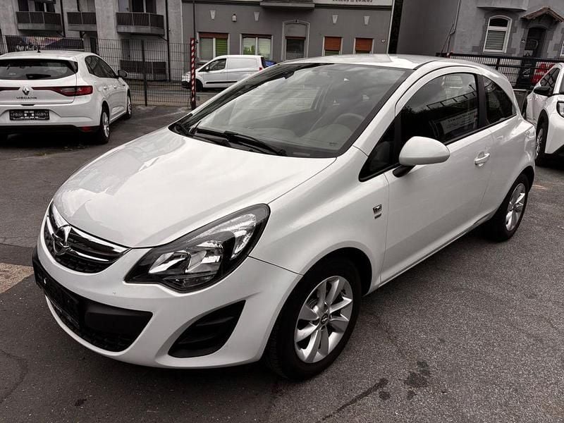 Weiß Gebraucht 2014 Opel Corsa Energy Kleinwagen | 3.450 € (Fairer Preis) - Bild 1/4