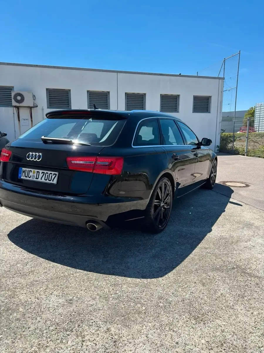 Gebraucht Audi A6 245 PS (180 kW) 2014 Schwarz Kombi