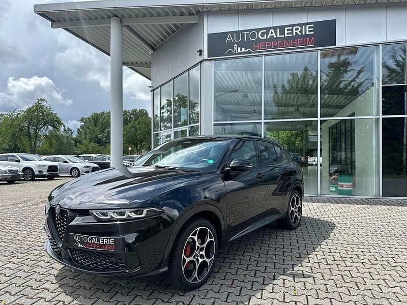 Schwarz Gebraucht 2023 Alfa Romeo Tonale Veloce SUV | 30.900 € (Superpreis) - Bild 1/4