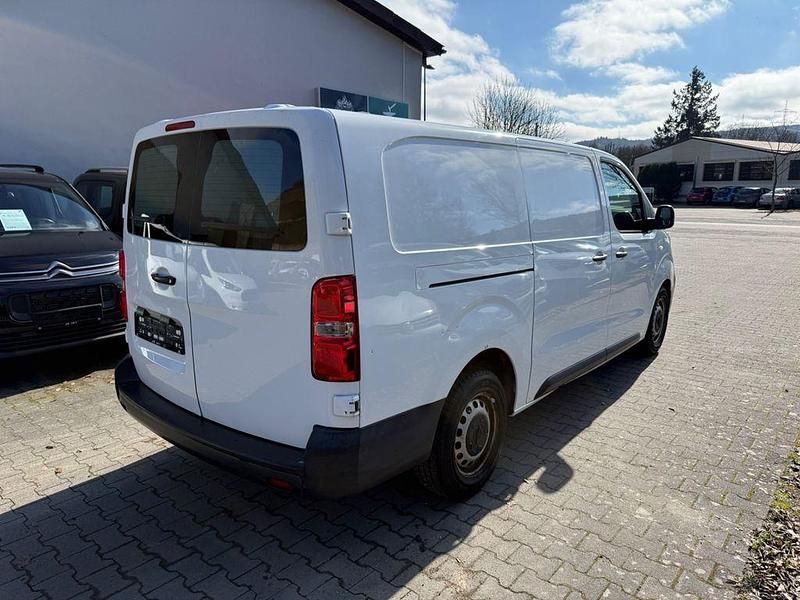 Gebraucht Opel Vivaro Selection 102 PS (75 kW) 2020 Weiß Van / Kleinbus